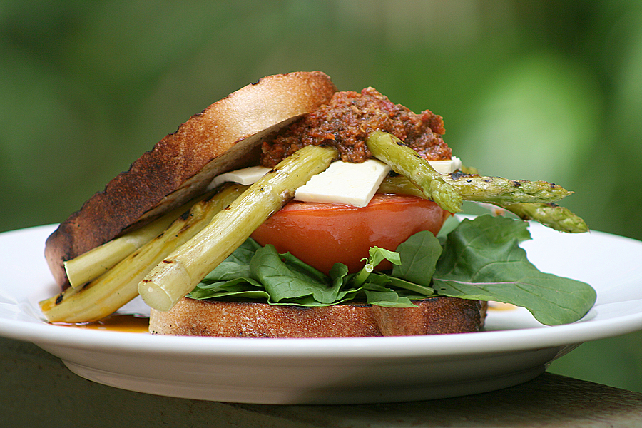 Stonelink Sponsors Community Food Pantry in Woonsocket